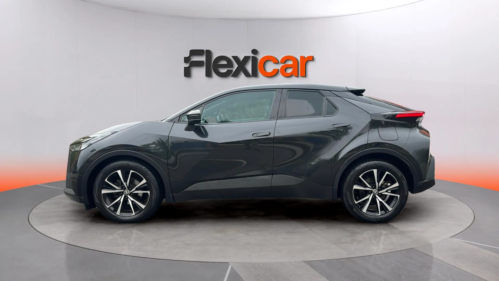 Toyota C-HR 1.8 Advance Hybrid 140 - foto 4