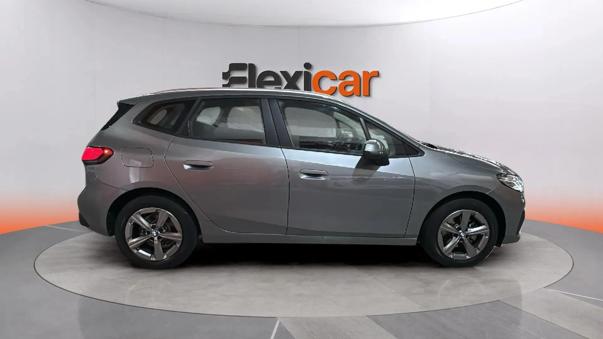 BMW Serie 2 Active Tourer 218i - foto 8
