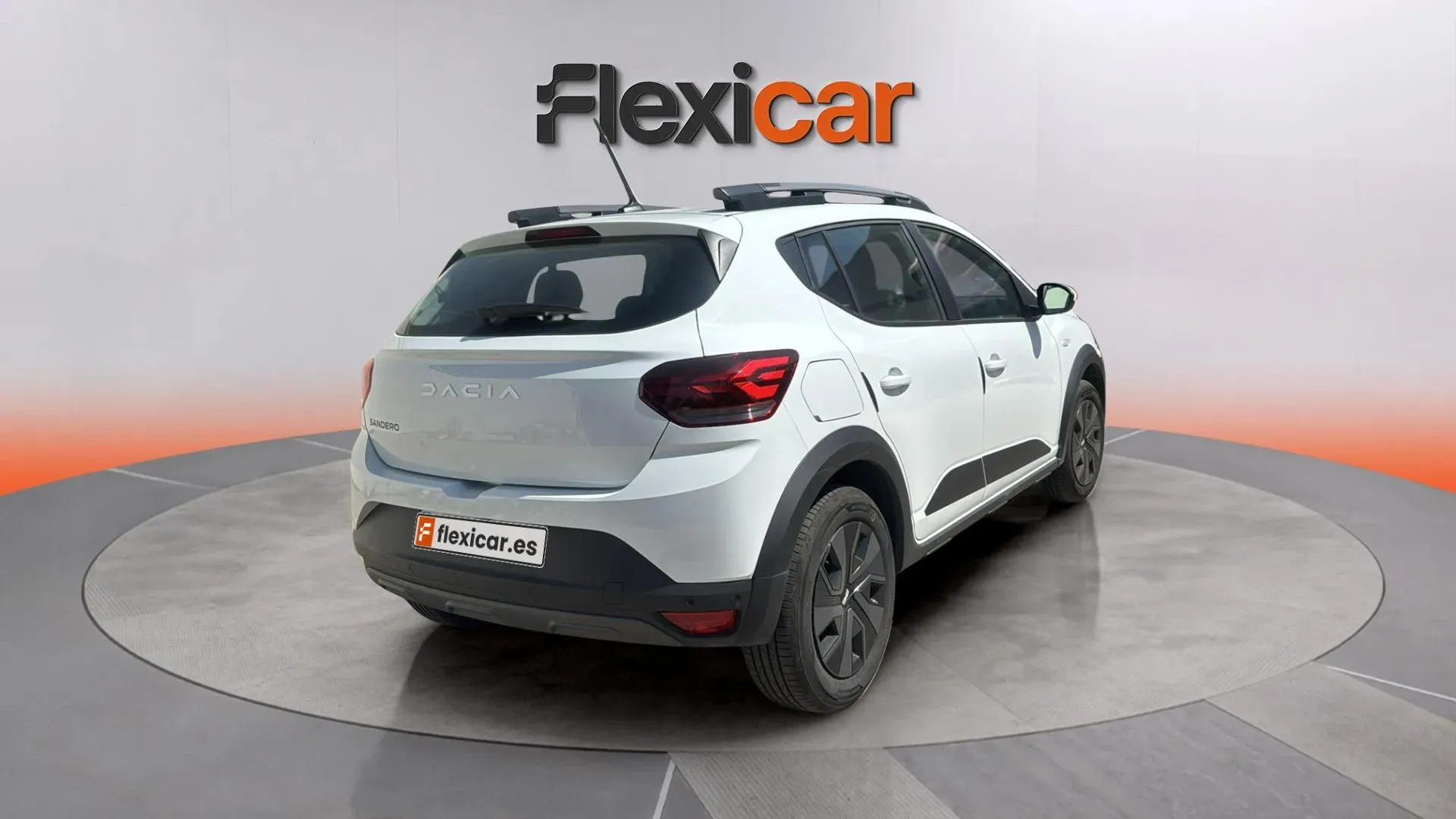 Dacia Sandero Stepway Essential ECO-G 120 - foto 5