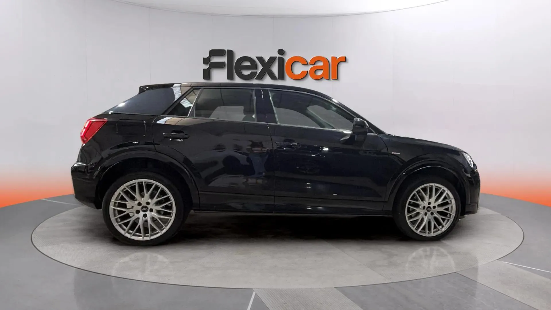 Audi Q2 S line 35 TDI S tronic - foto 8