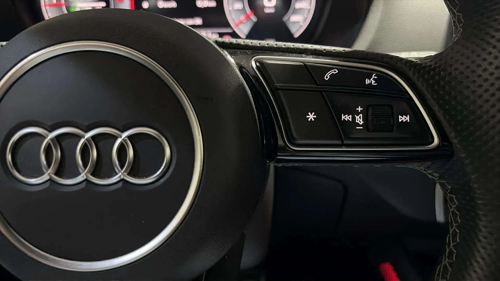 Audi Q2 S line 35 TDI S tronic - foto 20