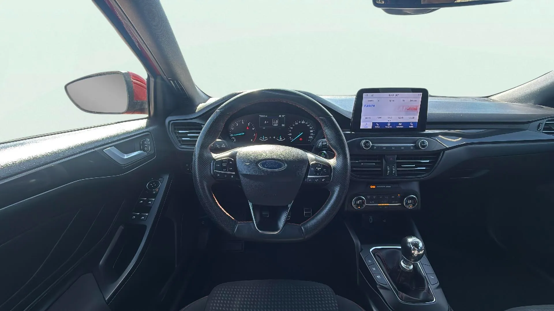 Ford Focus 1.0 EcoBoost MHEV Active - foto 10