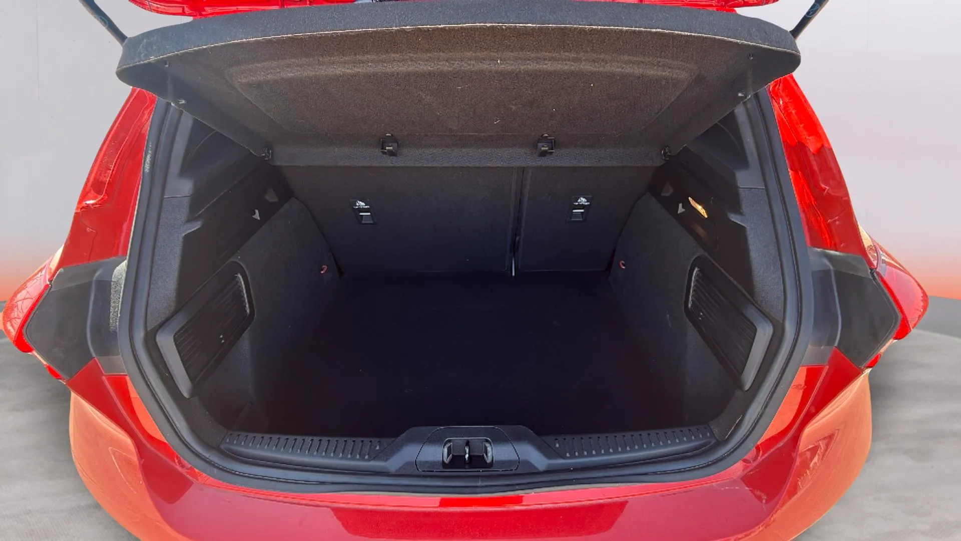 Ford Focus 1.0 EcoBoost MHEV Active - foto 16