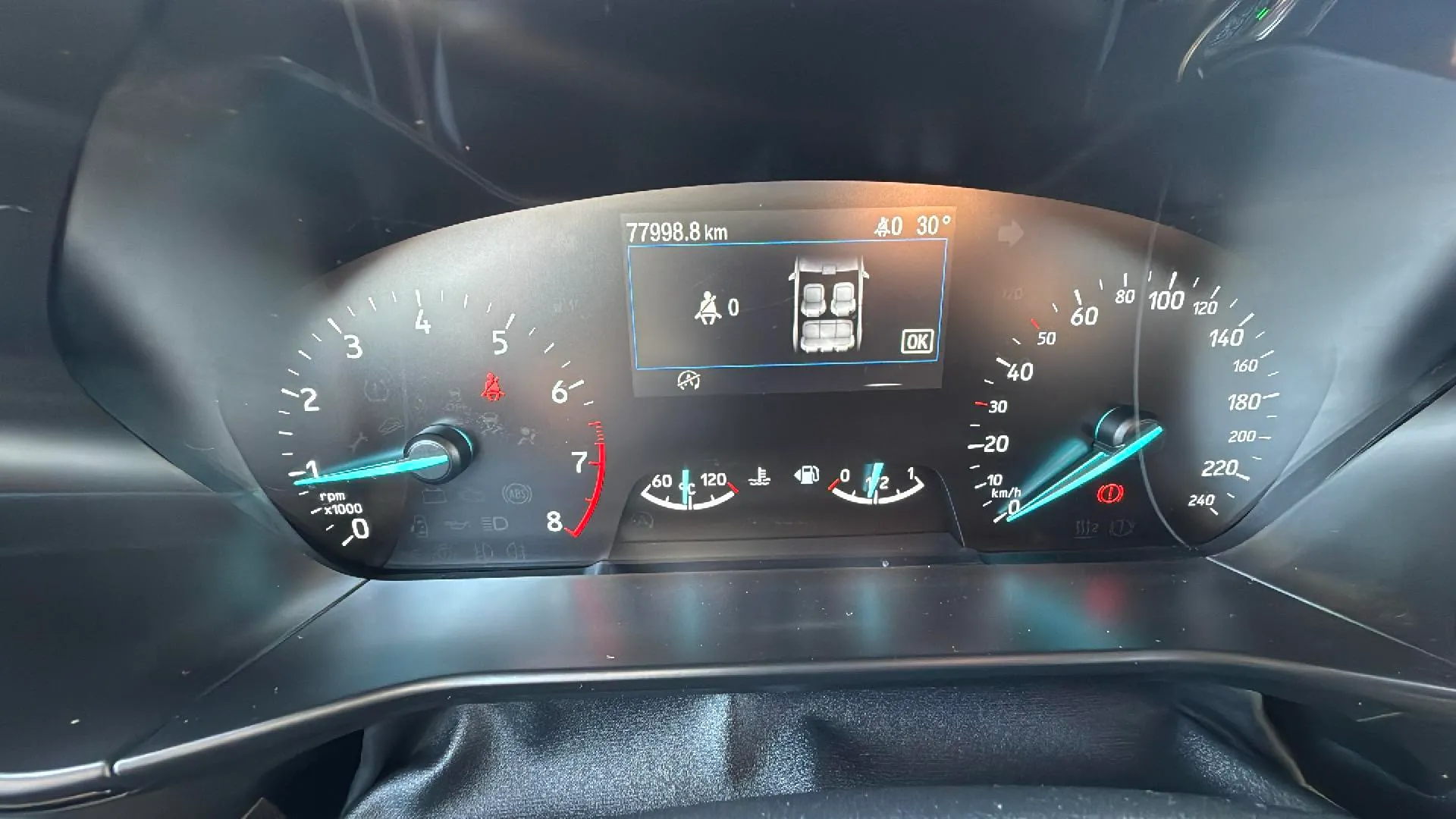 Ford Focus 1.0 EcoBoost MHEV Active - foto 9