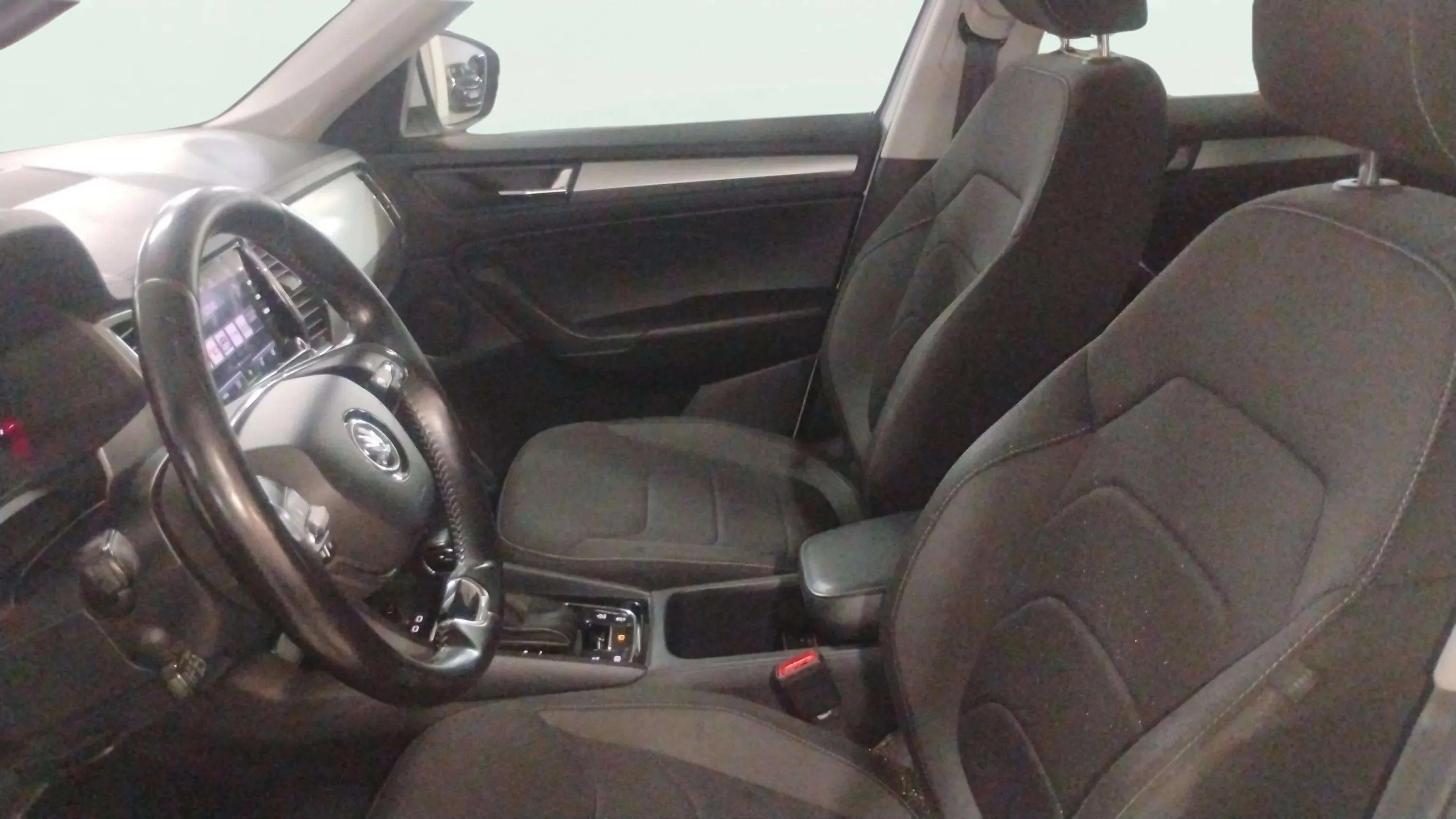 Škoda Kodiaq 2.0 TDI DSG 4x2 Ambition - foto 7