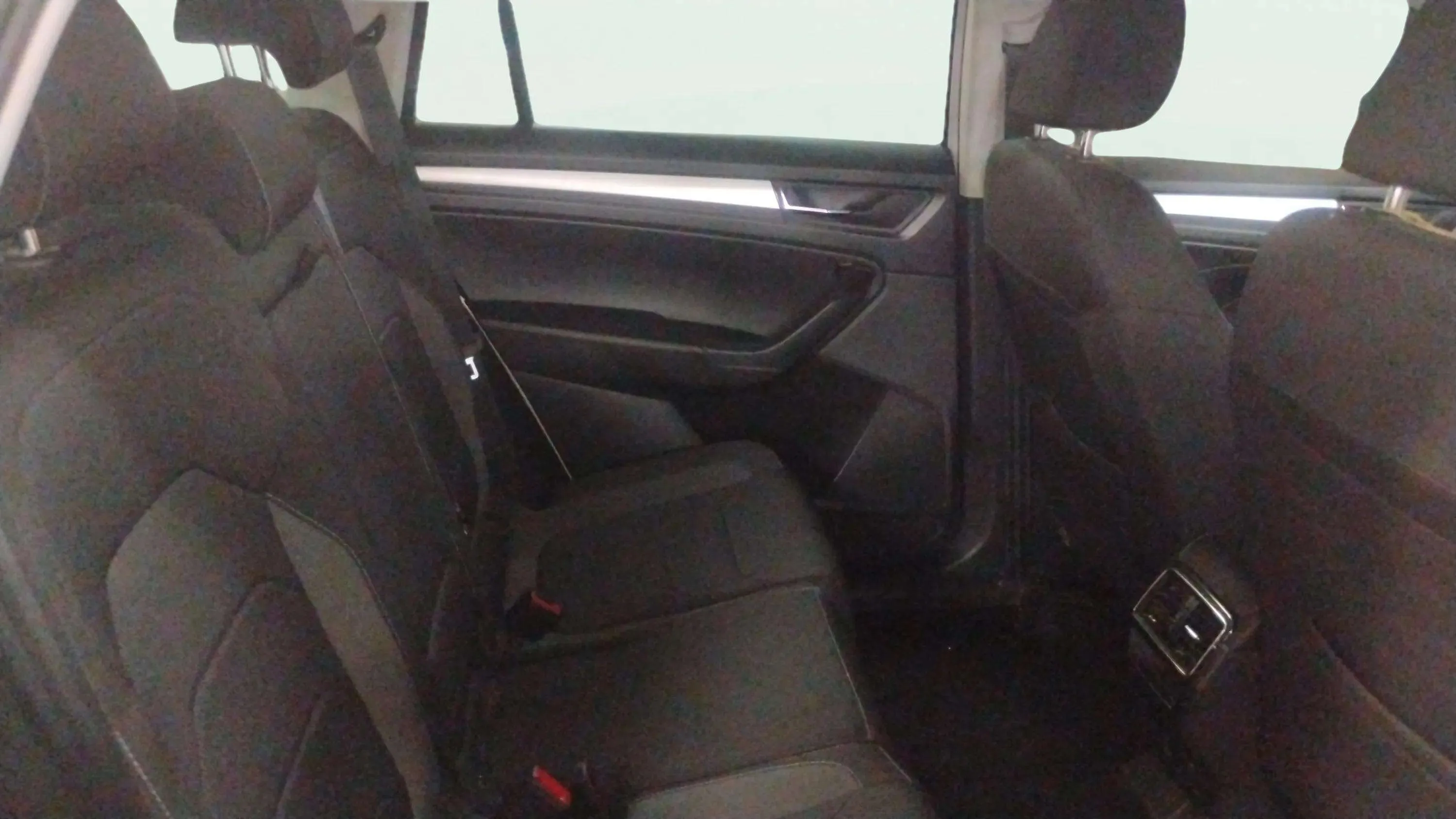 Škoda Kodiaq 2.0 TDI DSG 4x2 Ambition - foto 16