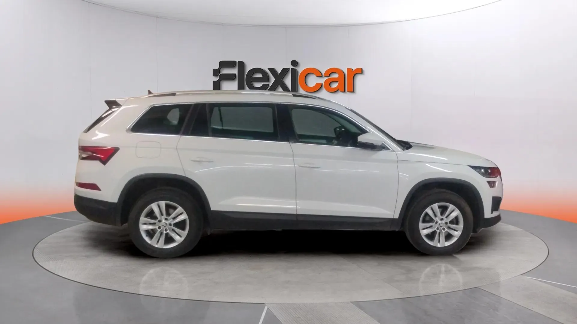 Škoda Kodiaq 2.0 TDI DSG 4x2 Ambition - foto 3