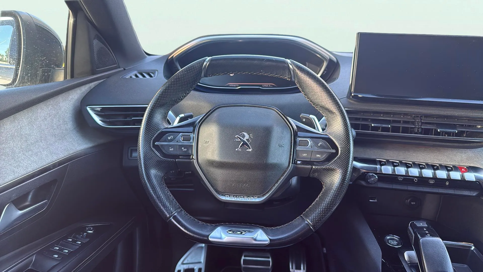 Peugeot 3008 1.5 BlueHDi GT EAT8 - foto 12