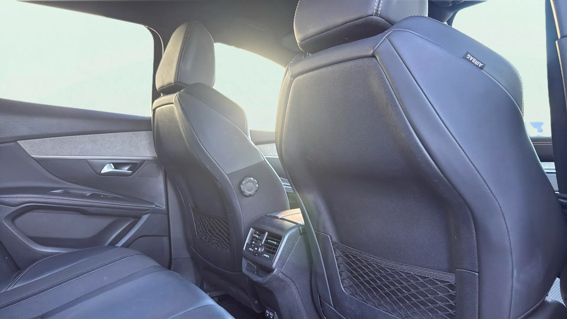Peugeot 3008 1.5 BlueHDi GT EAT8 - foto 16