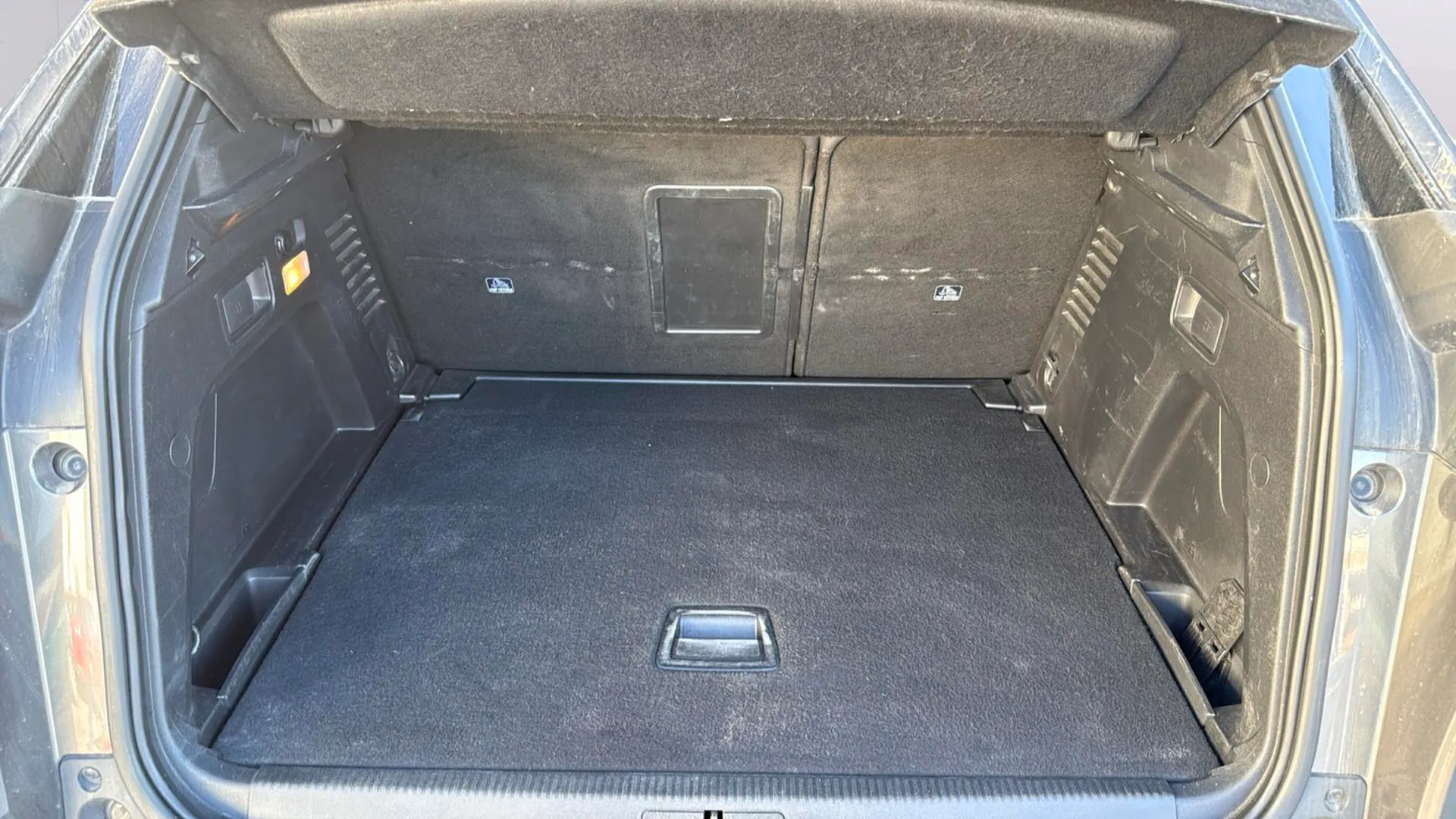 Peugeot 3008 1.5 BlueHDi GT EAT8 - foto 18