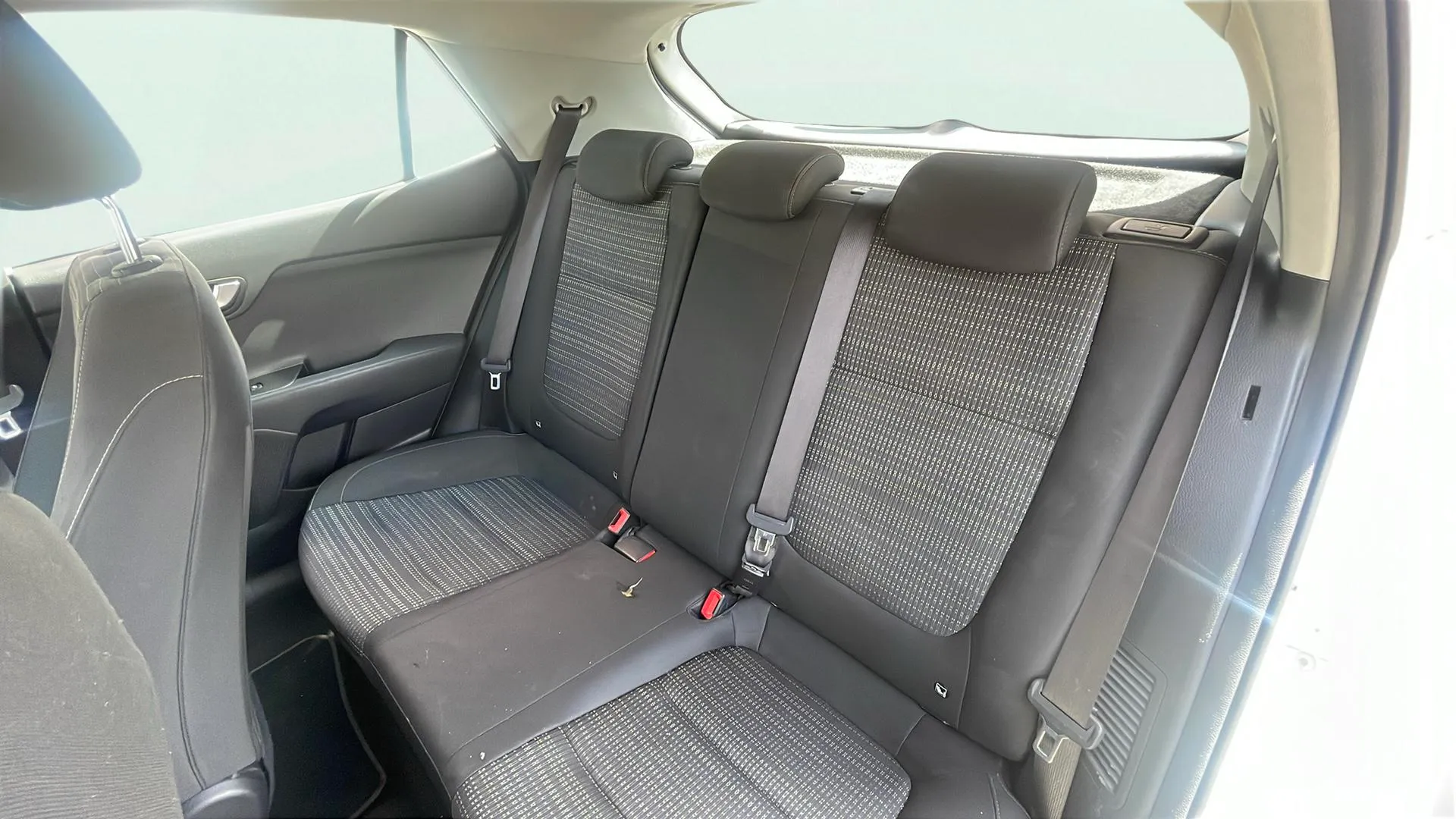 Kia Stonic 1.0 T-GDi MHEV iMT Drive - foto 13