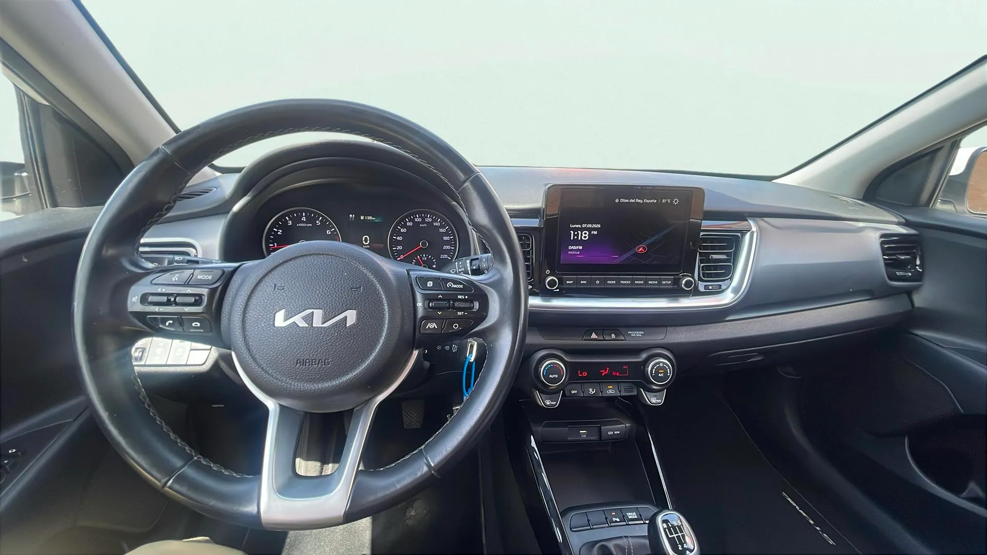 Kia Stonic 1.0 T-GDi MHEV iMT Drive - foto 16