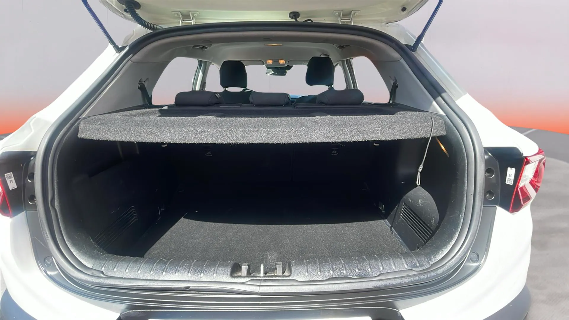 Kia Stonic 1.0 T-GDi MHEV iMT Drive - foto 15