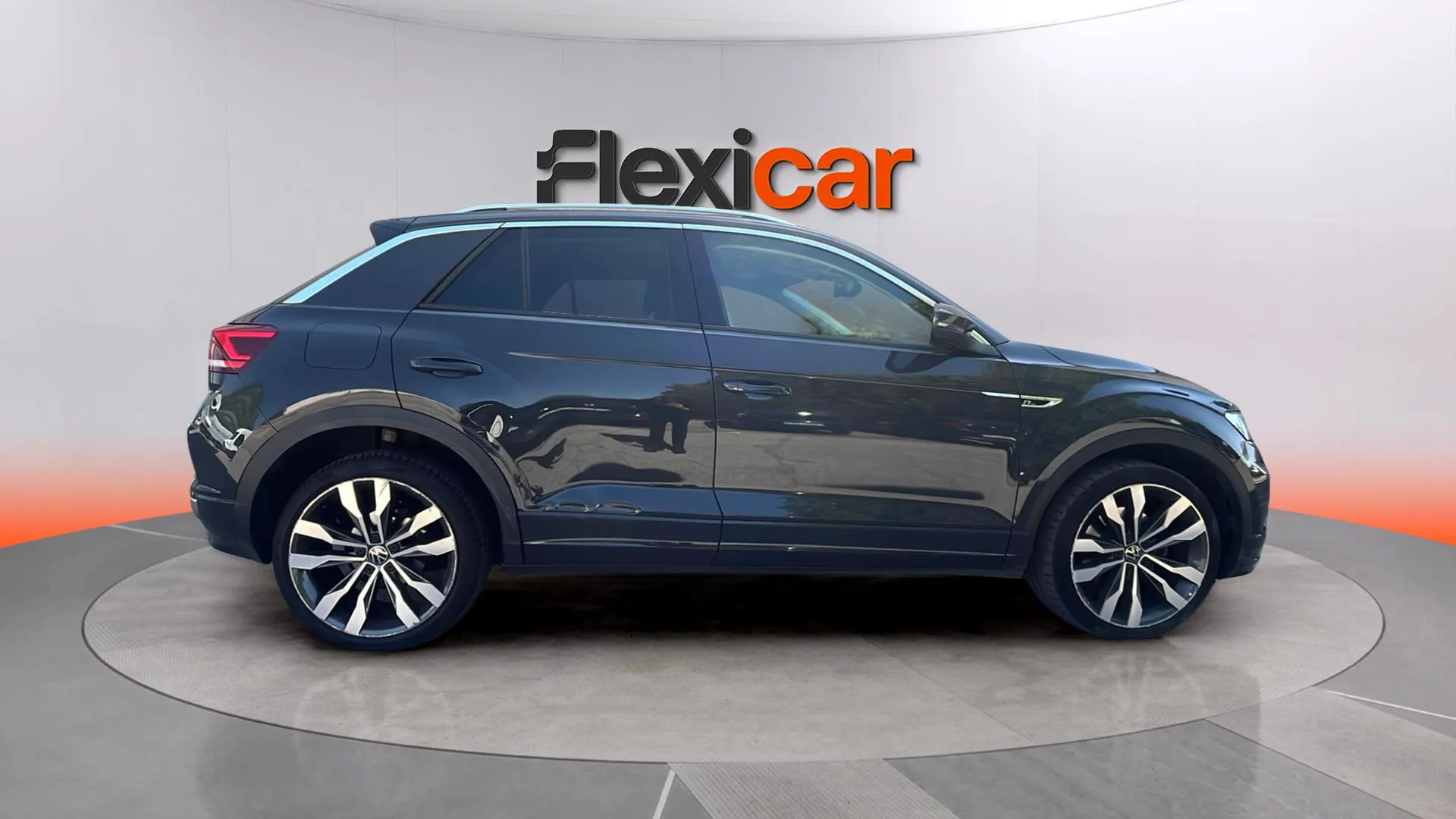 Volkswagen T-Roc Advance R-Line 2.0 TDI DSG - foto 9
