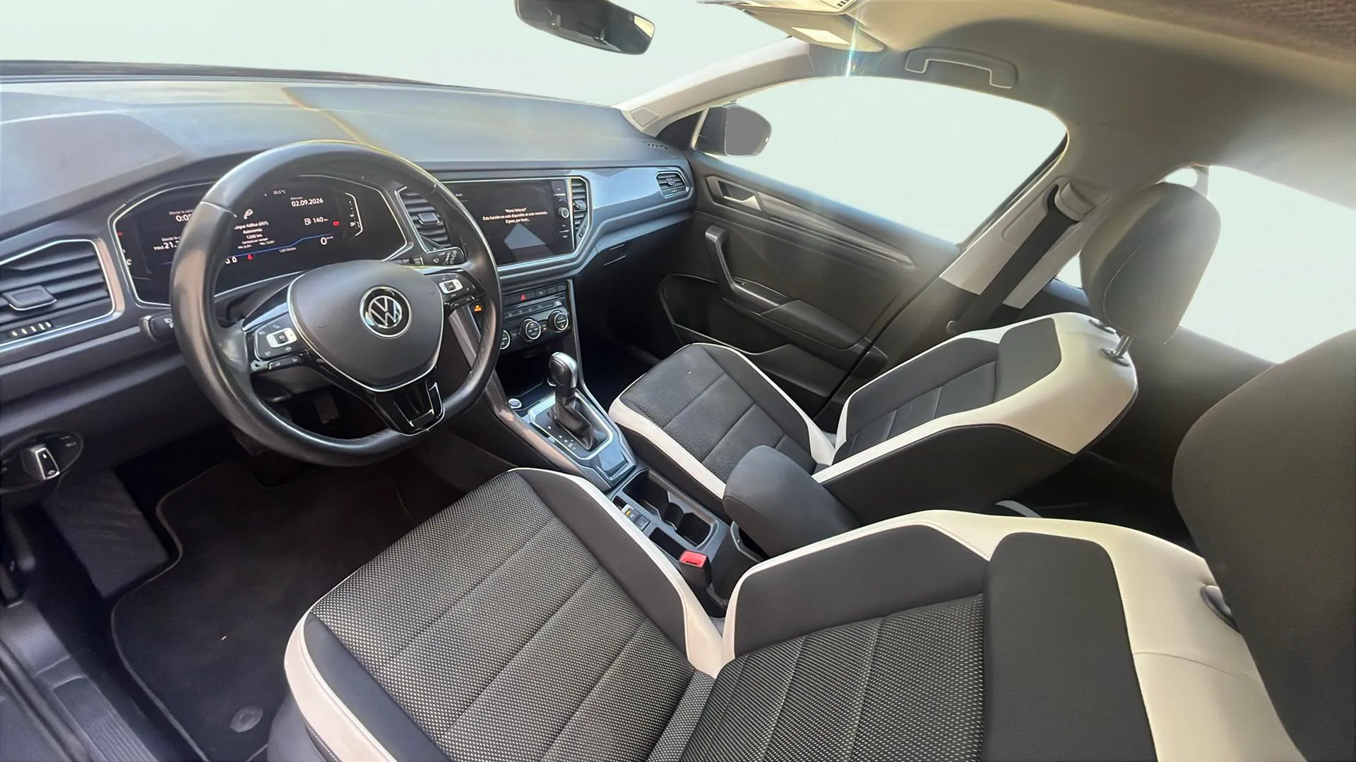 Volkswagen T-Roc Advance R-Line 2.0 TDI DSG - foto 10