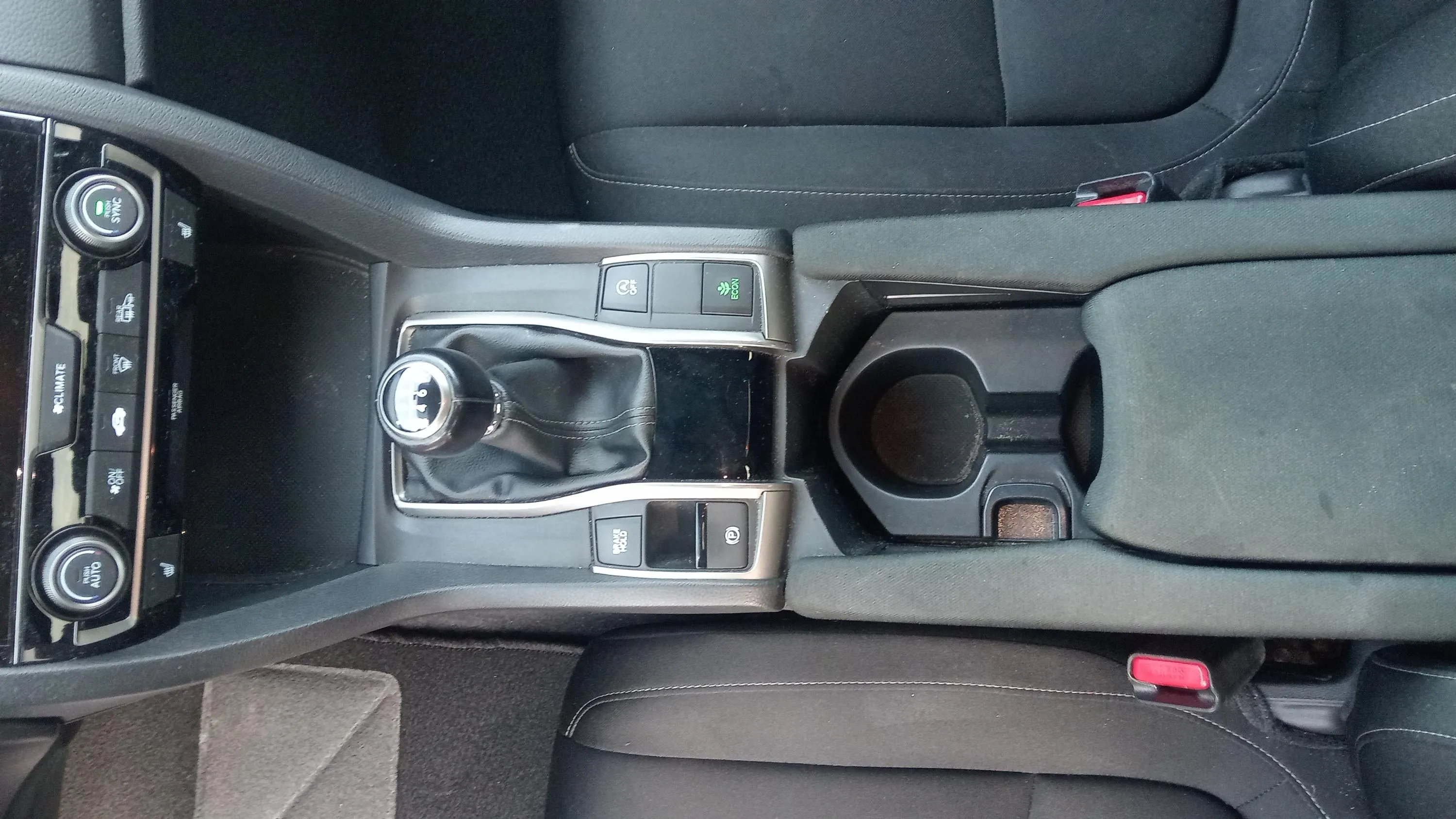 Honda Civic 1.6 I-Dtec Comfort - foto 25