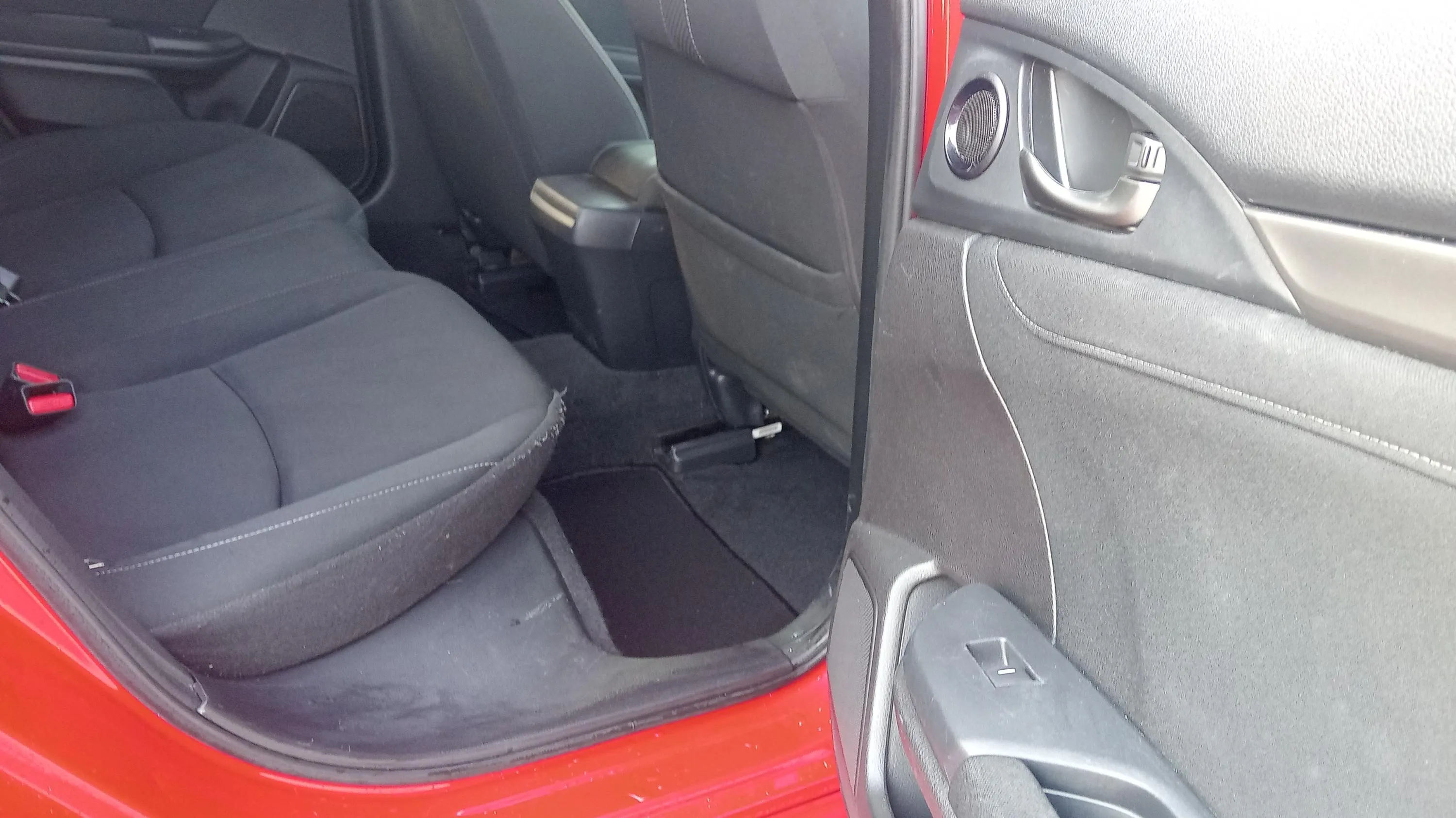 Honda Civic 1.6 I-Dtec Comfort - foto 19