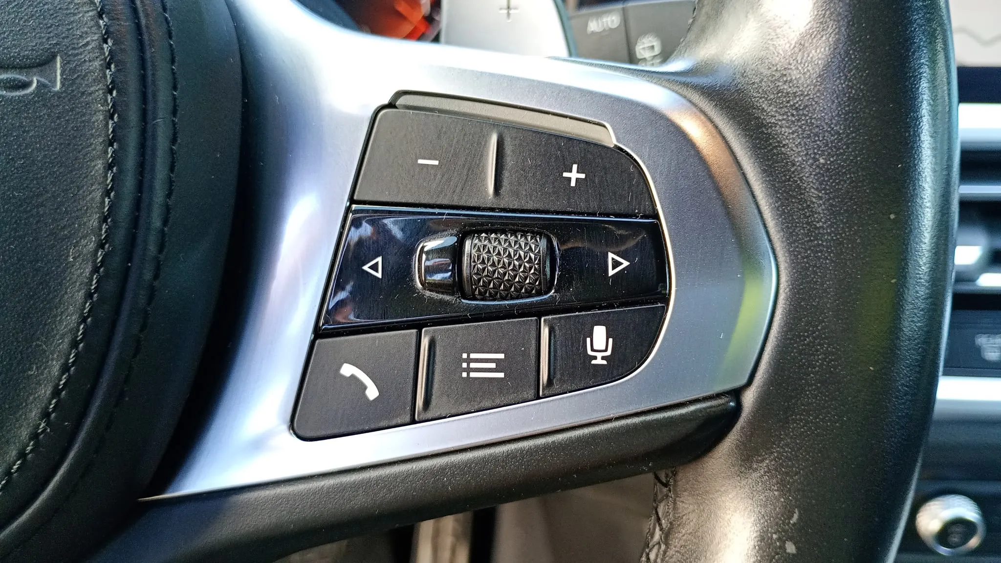 BMW Serie 3 320d xDrive Automática Touring - foto 18