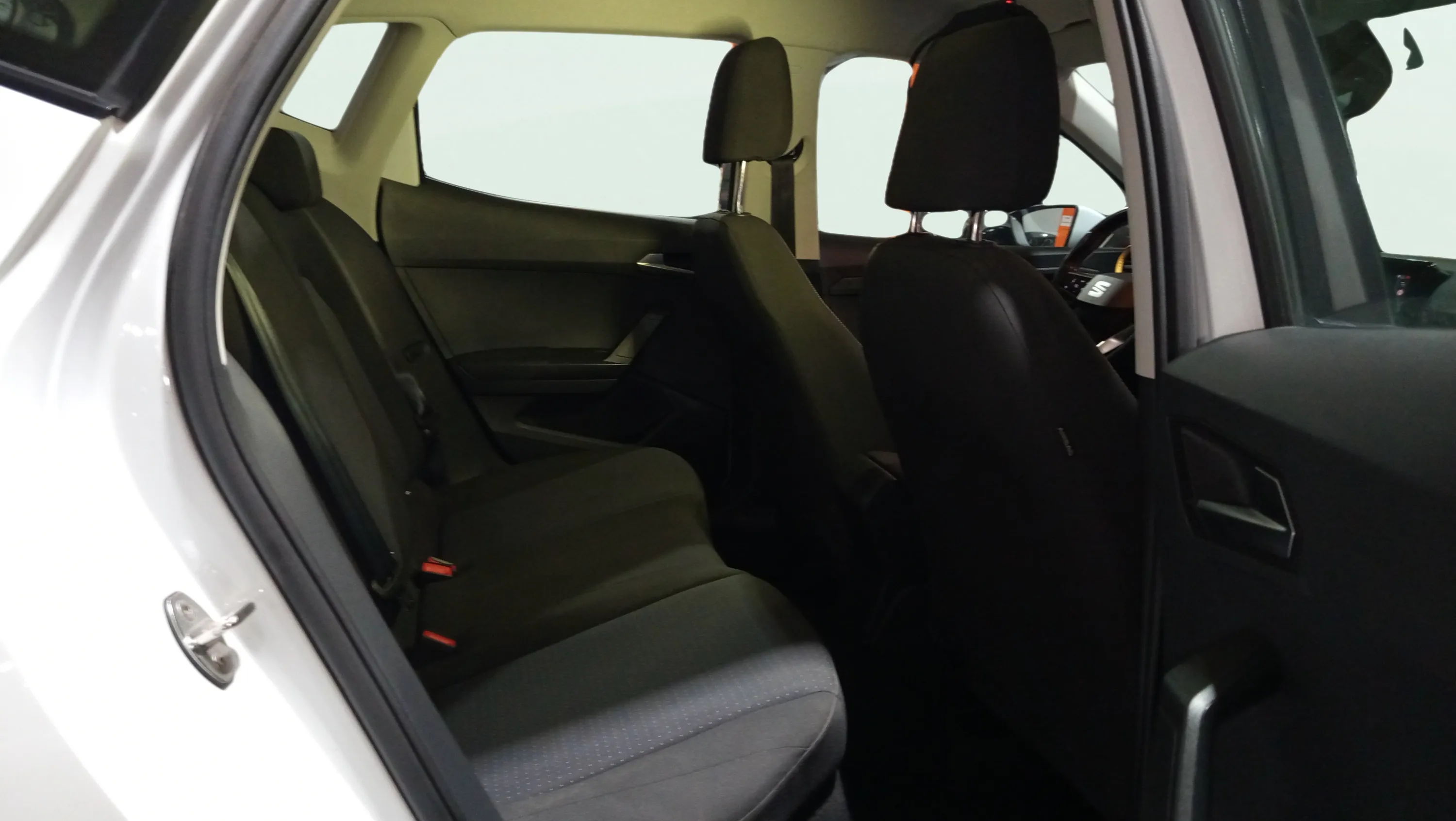 SEAT Arona 1.0 TSI DSG FR XL - foto 18