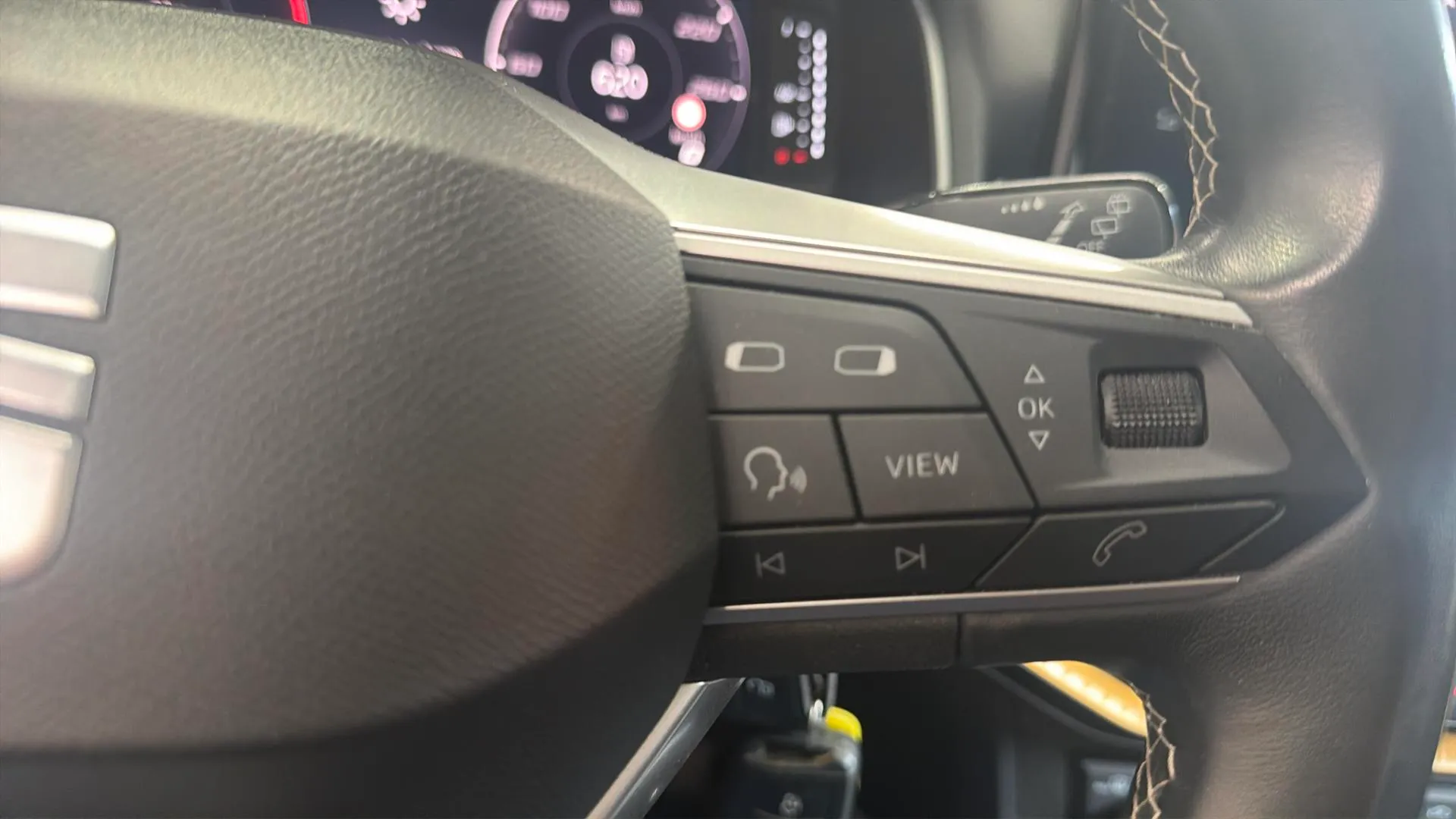 SEAT Arona 1.0 TSI DSG Style XL - foto 20