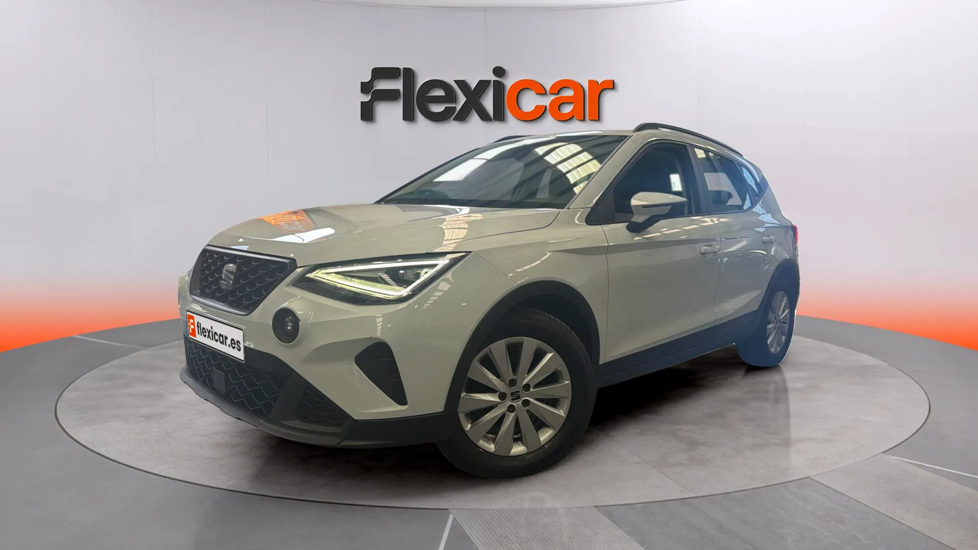 SEAT Arona 1.0 TSI DSG Style XL - foto 2