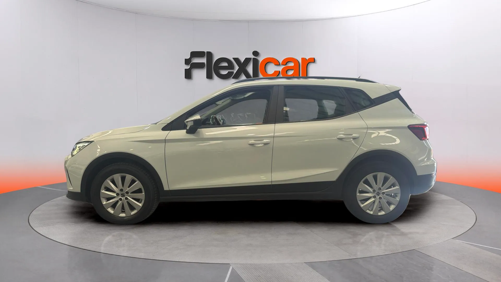 SEAT Arona 1.0 TSI DSG Style XL - foto 3
