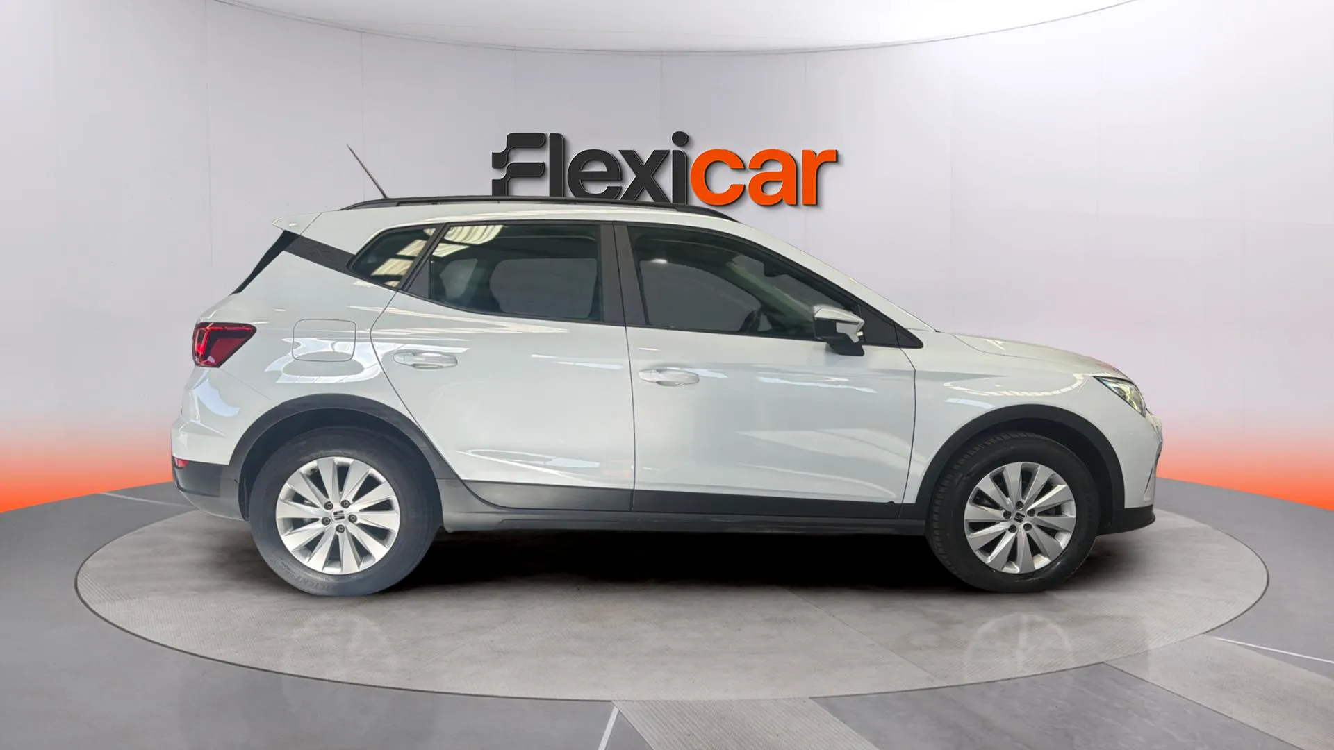 SEAT Arona 1.0 TSI DSG Style XL - foto 7