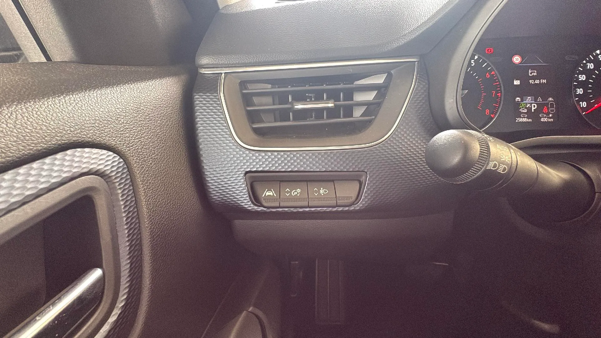 Renault Arkana Evolution TCe EDC mild hybr - foto 17