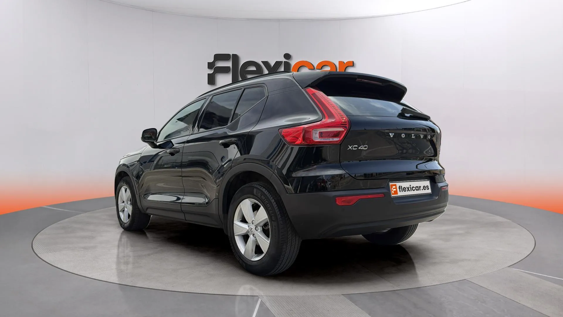 Volvo XC40 1.5 T2 Momentum - foto 5