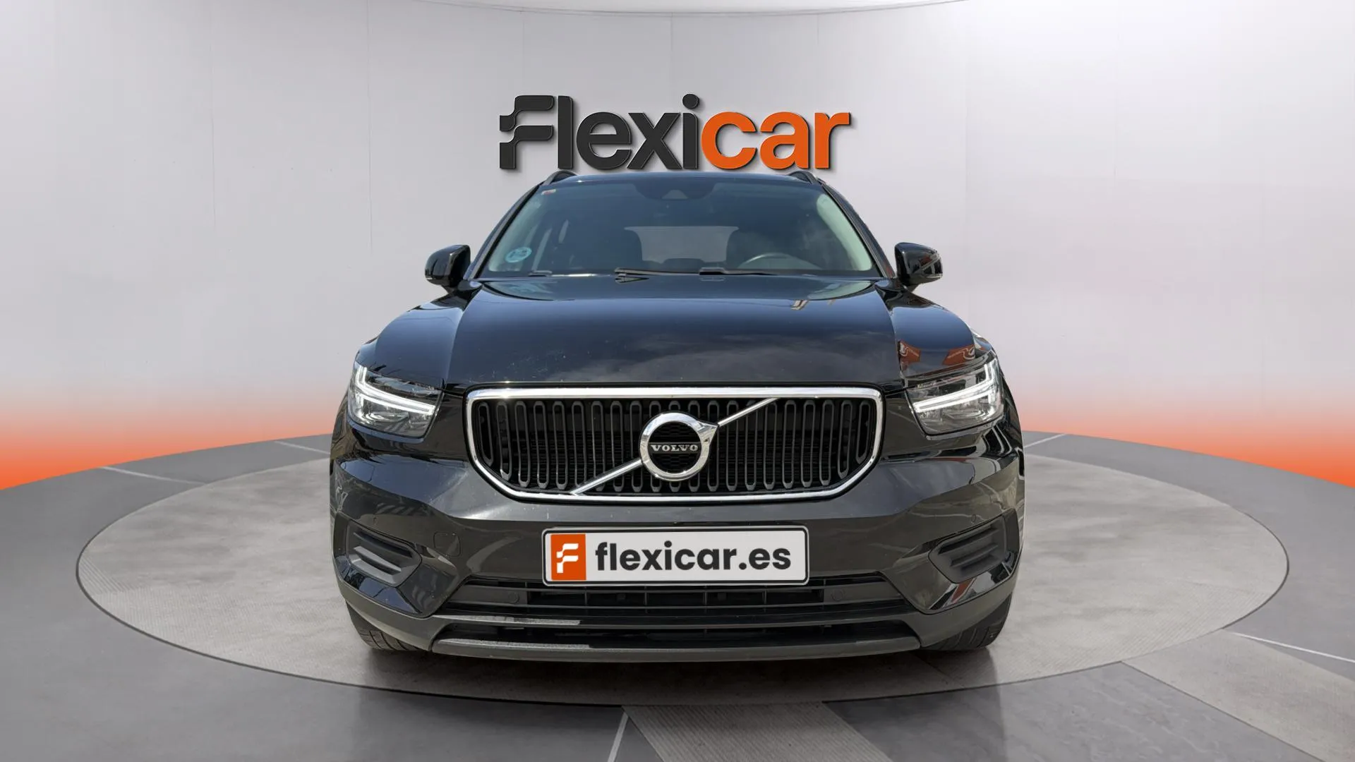 Volvo XC40 1.5 T2 Momentum - foto 2