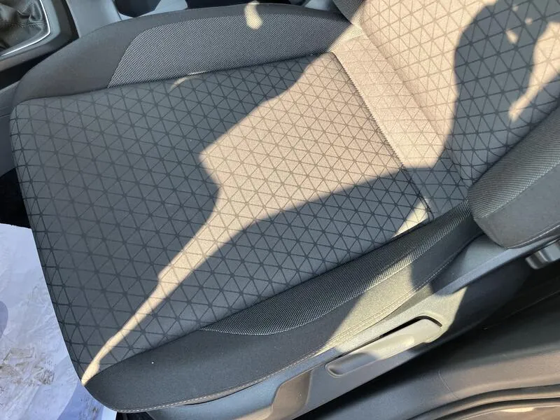 Volkswagen T-Cross Advance 1.0 TSI - foto 13