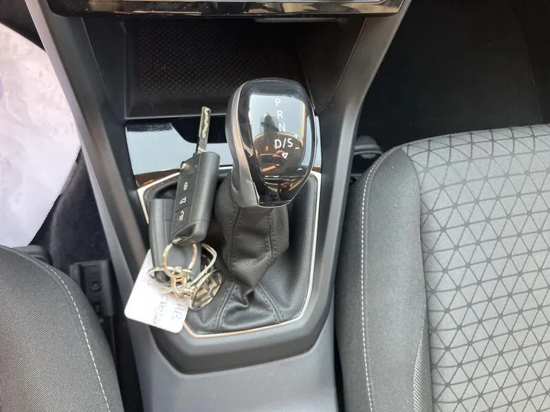 Volkswagen T-Cross Advance 1.0 TSI - foto 16