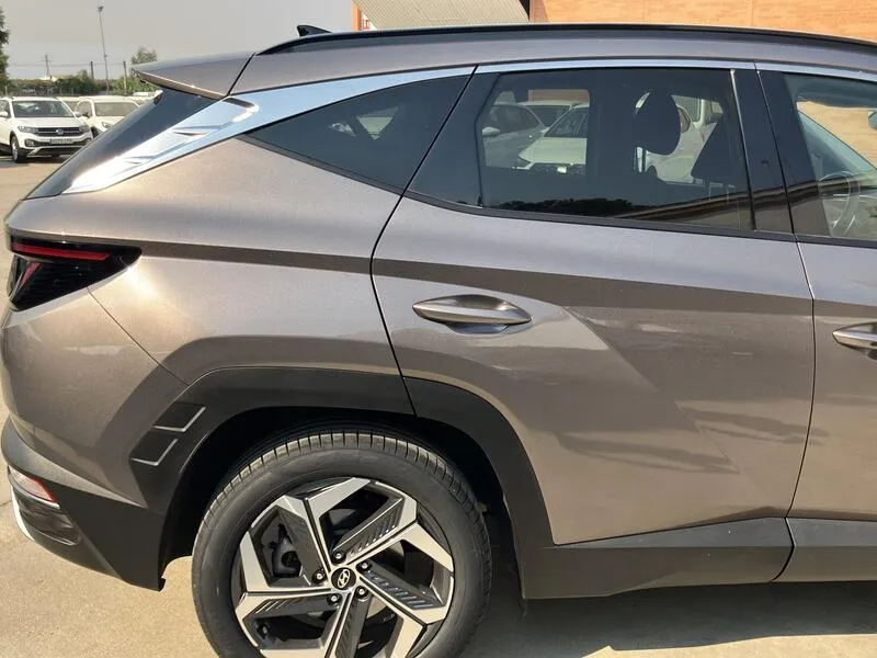 Hyundai Tucson 1.6 T-GDi HEV Tecno Sky - foto 24