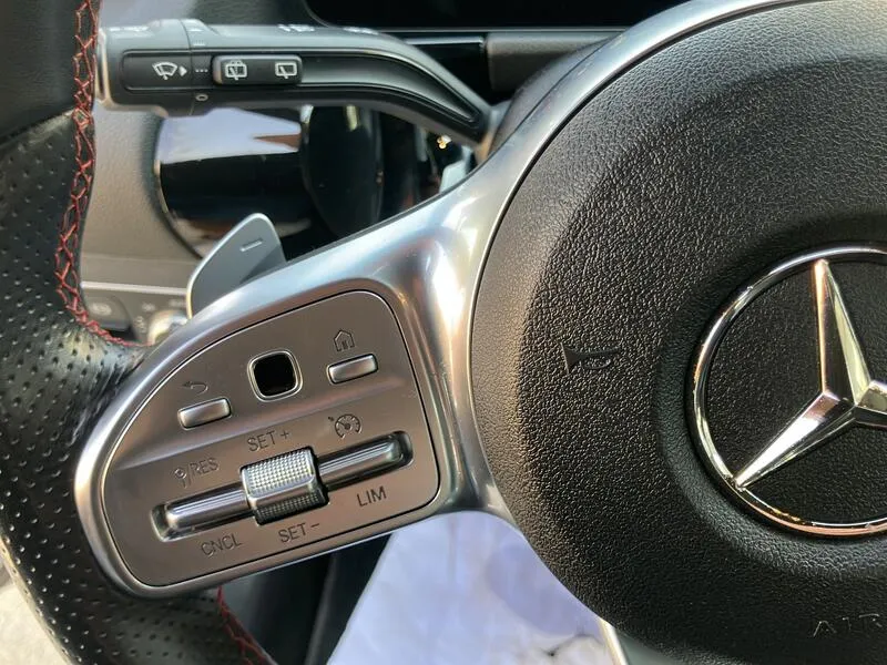 Mercedes-Benz Clase B 200d - foto 37