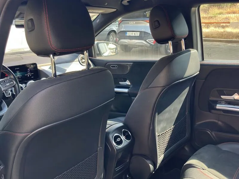 Mercedes-Benz Clase B 200d - foto 32