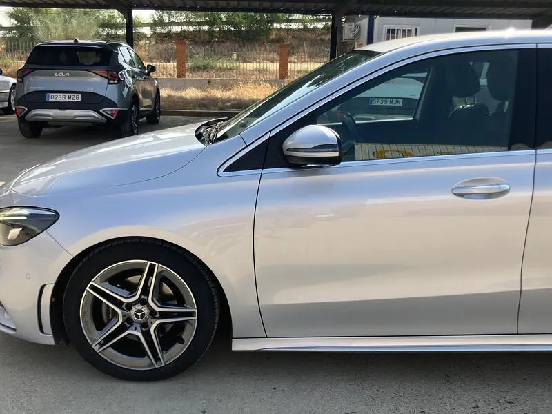 Mercedes-Benz Clase B 200d - foto 20