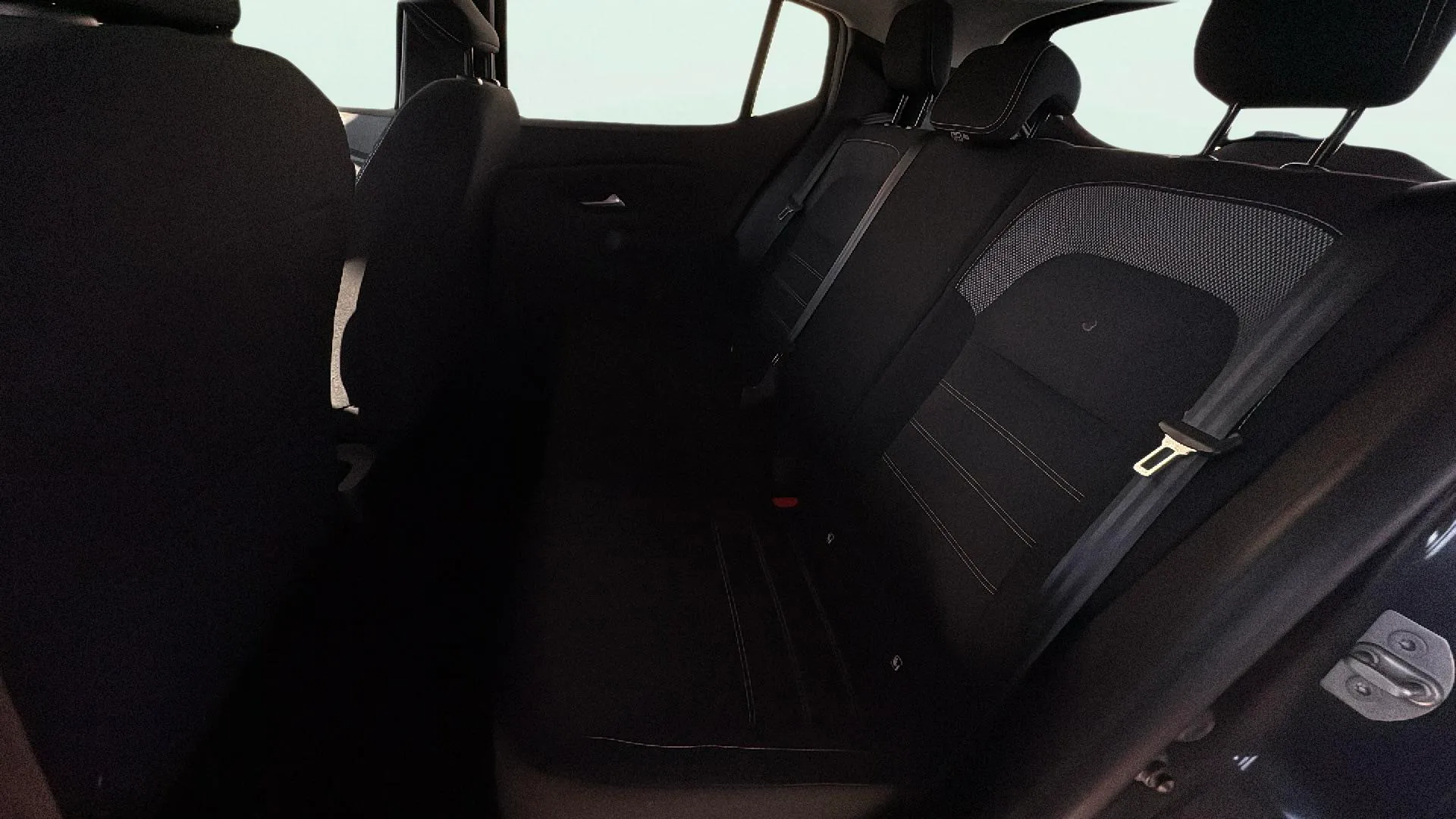 Dacia Sandero Stepway Comfort TCe CVT - foto 23