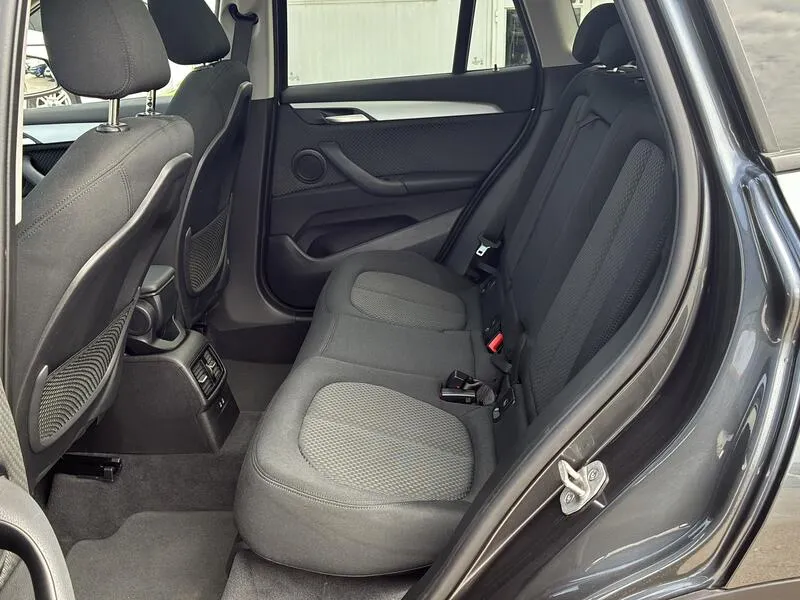 BMW X1 sDrive18i - foto 23