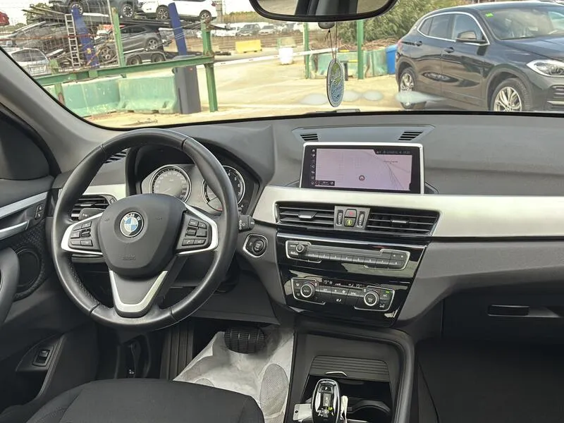 BMW X1 sDrive18i - foto 29