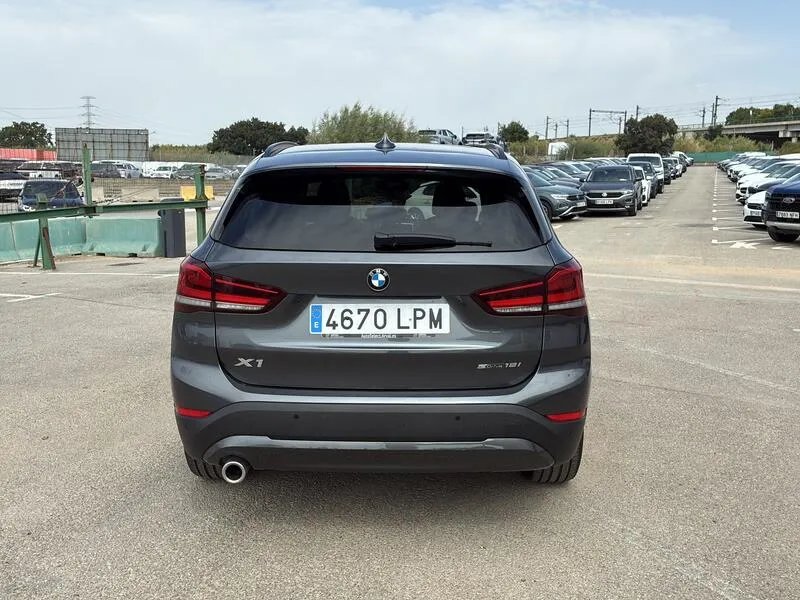 BMW X1 sDrive18i - foto 5
