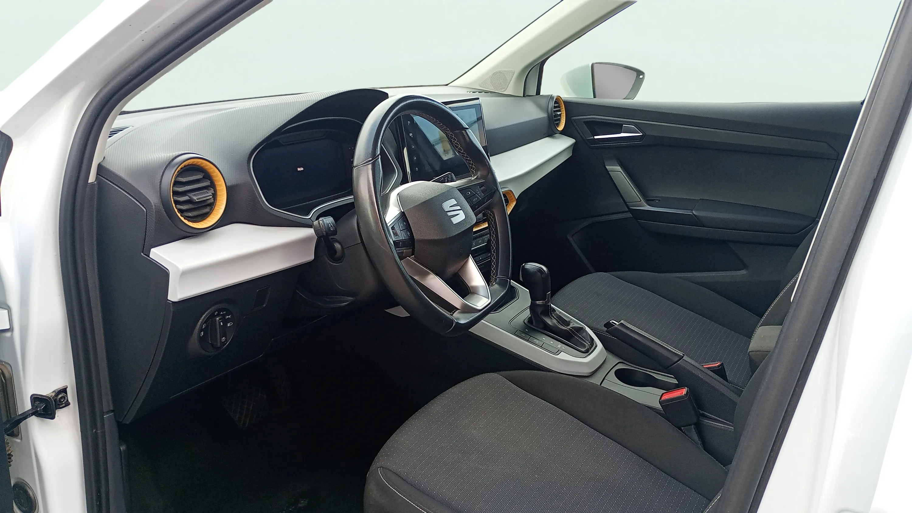 SEAT Arona 1.0 TSI DSG Style XM - foto 11