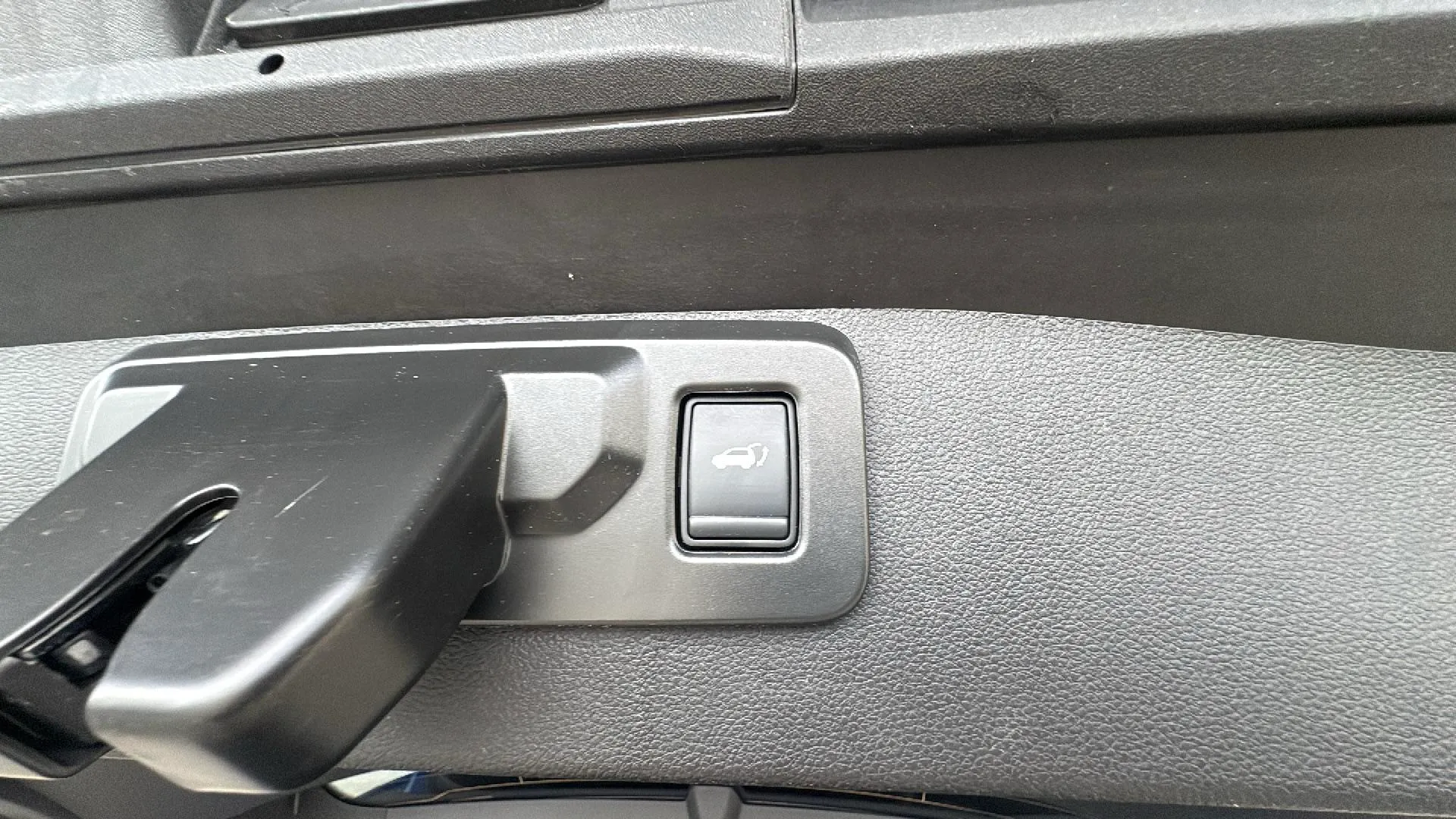 Renault Symbioz Iconic E-Tech full hybr - foto 35