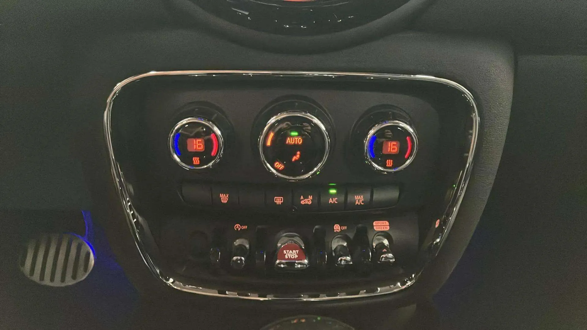 MINI Clubman Cooper - foto 19