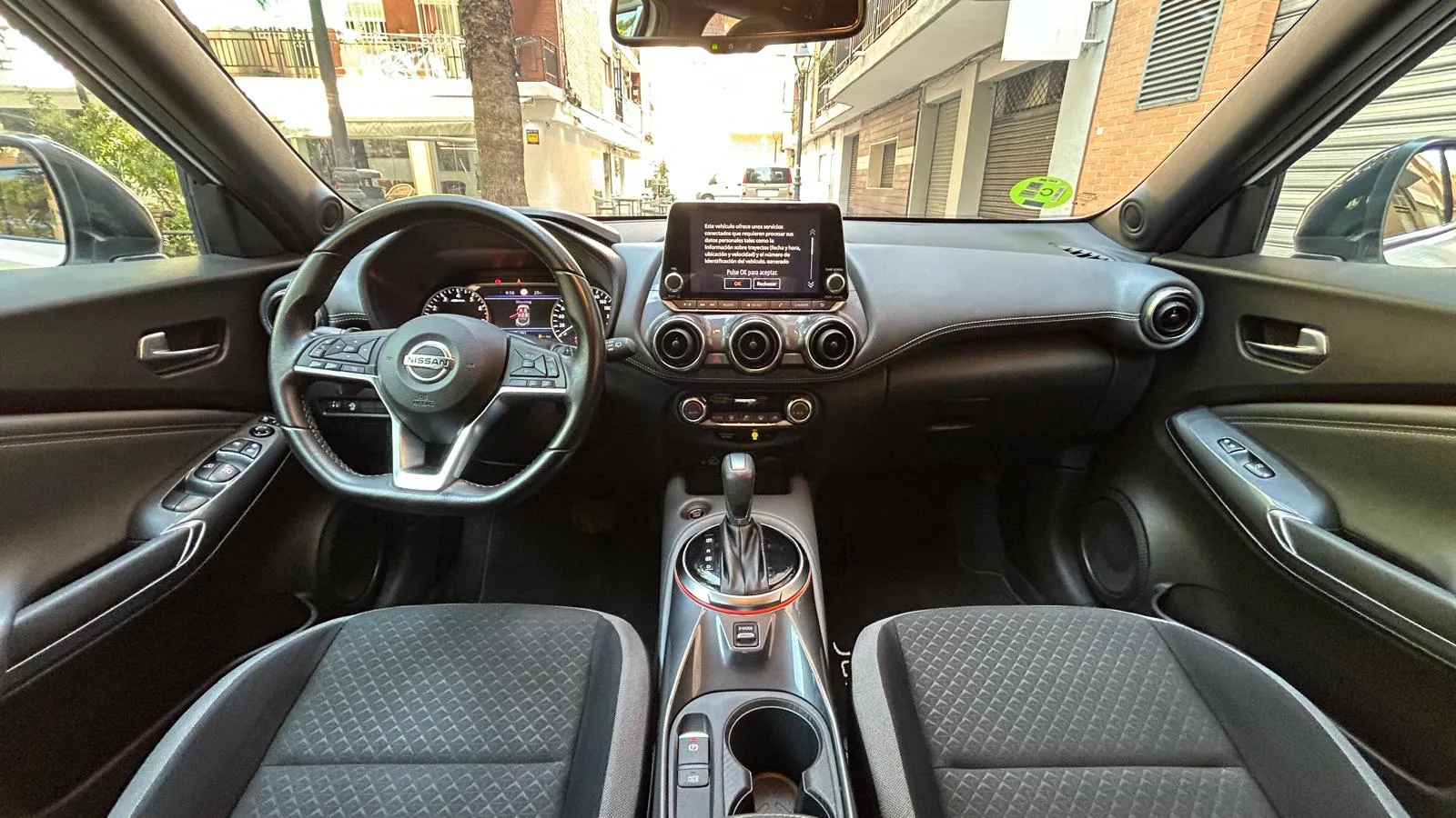 Nissan Juke DIG-T DCT N-Connecta - foto 7