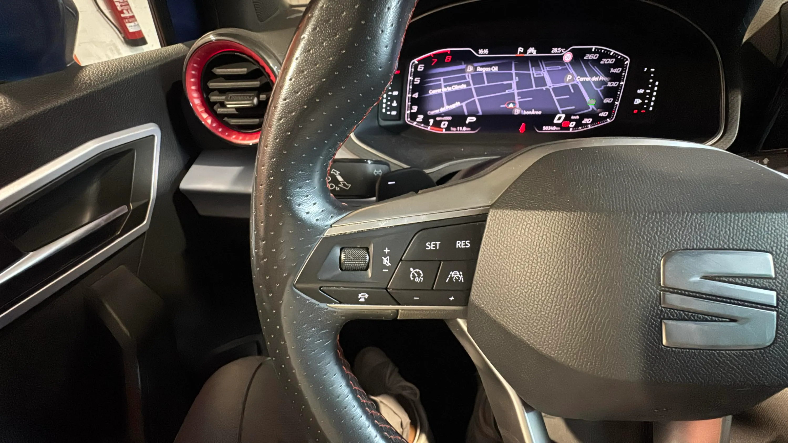 SEAT Arona 1.0 TSI DSG FR Plus - foto 18
