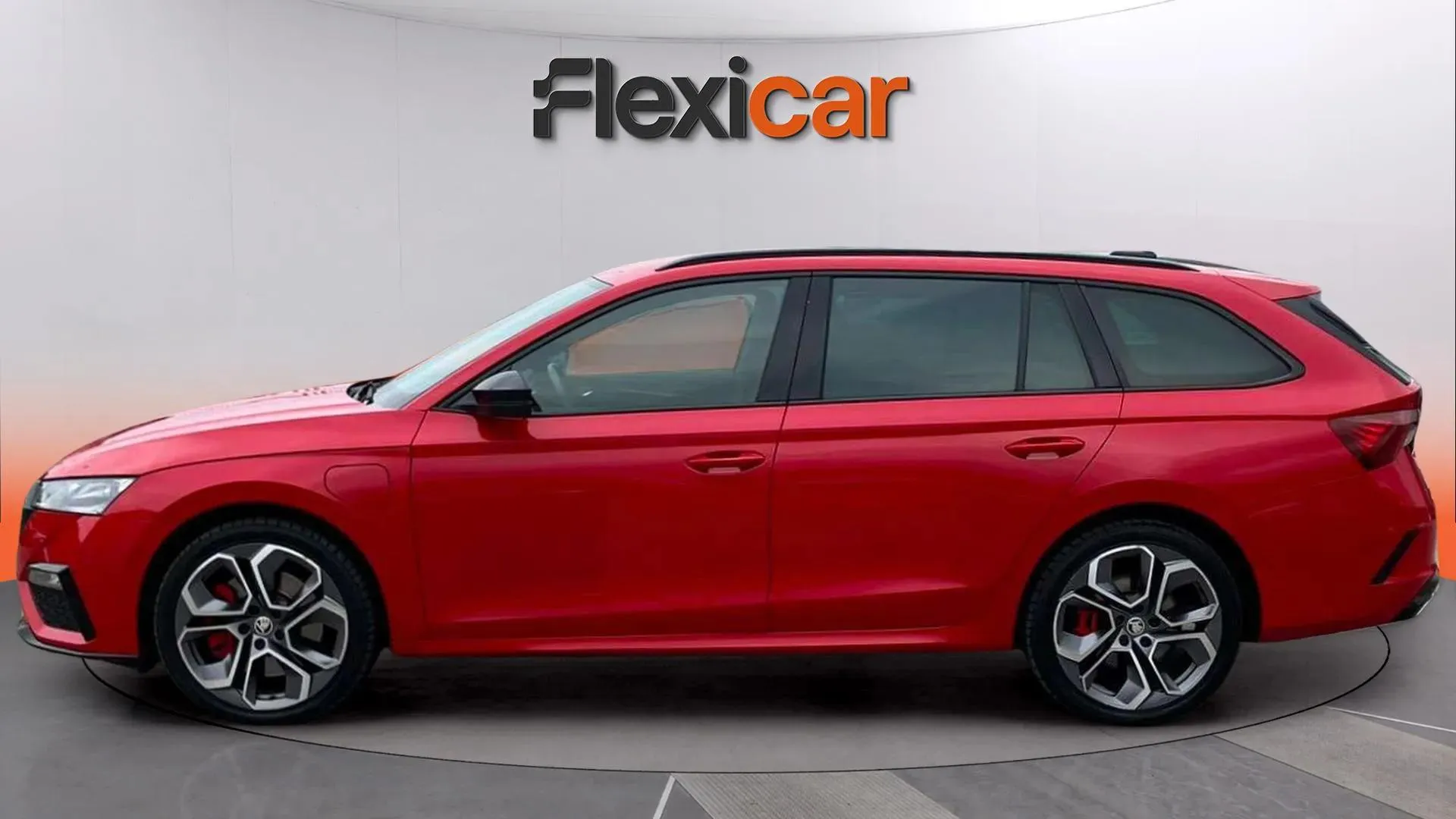 Škoda Octavia Combi 2.0 TSI DSG RS - foto 4