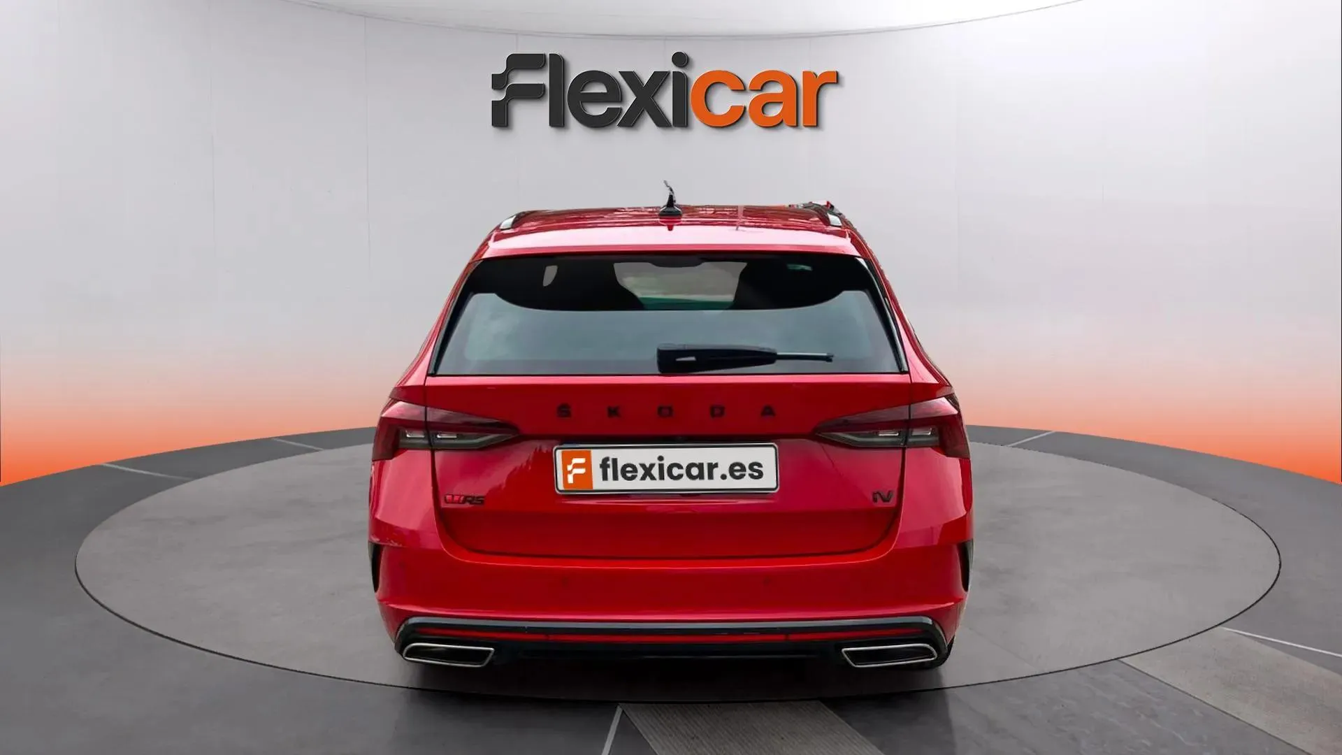 Škoda Octavia Combi 2.0 TSI DSG RS - foto 6