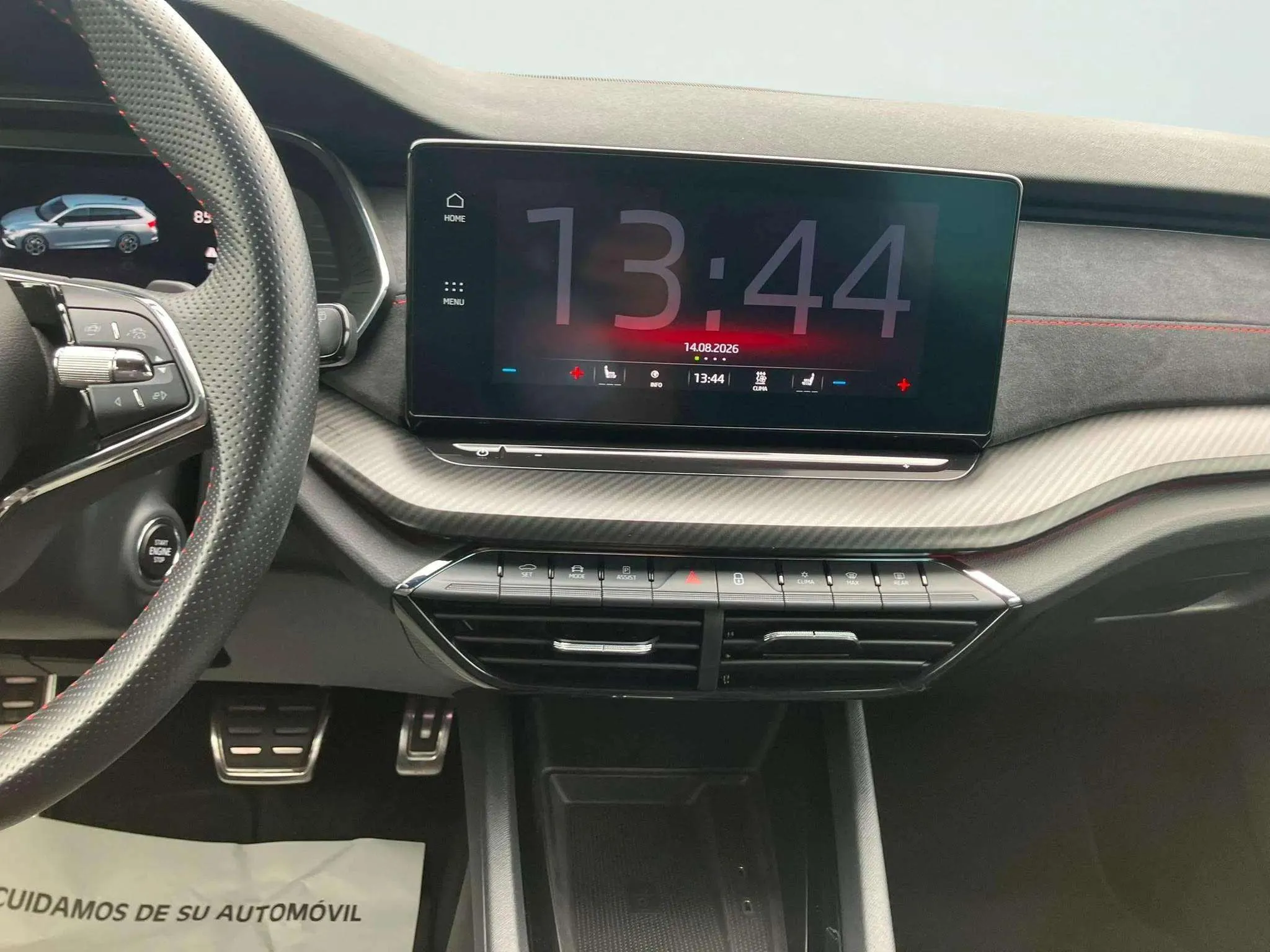 Škoda Octavia Combi 2.0 TSI DSG RS - foto 17