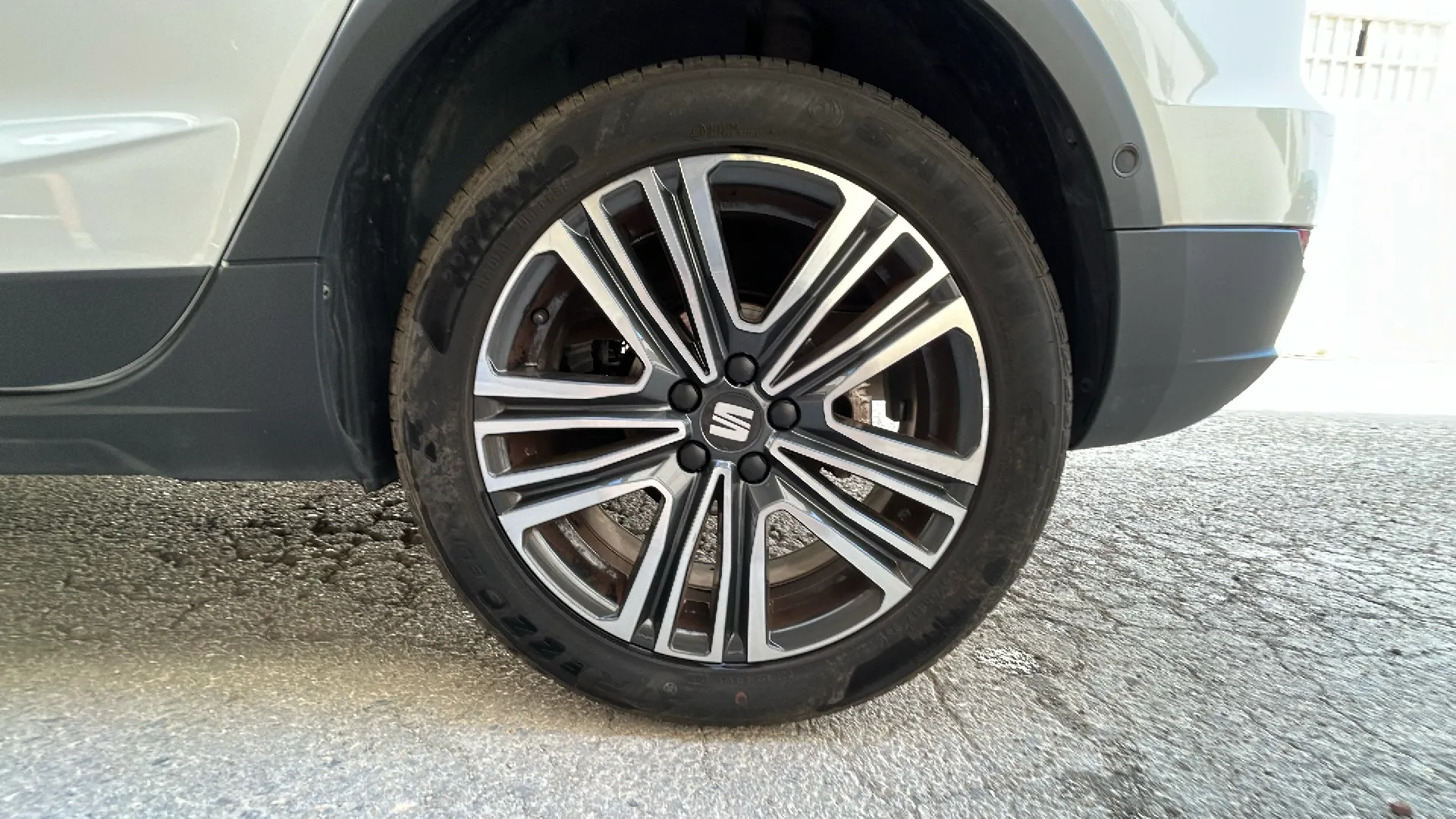 SEAT Arona 1.0 TSI Style Plus - foto 18