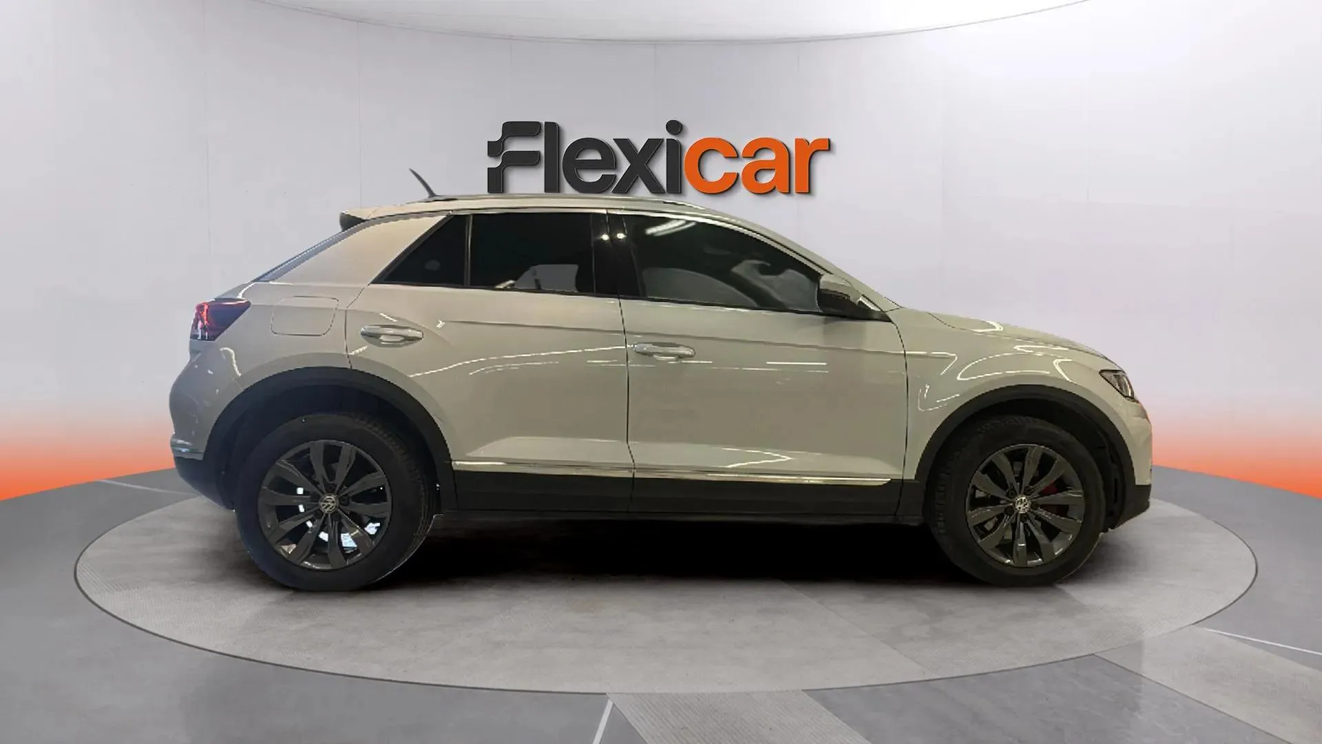 Volkswagen T-Roc Advance 1.5 TSI EVO - foto 8